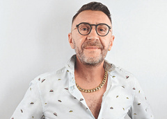 Сергей Шнуров: «Гитару я своровал в ПТУ, где учился на реставратора»