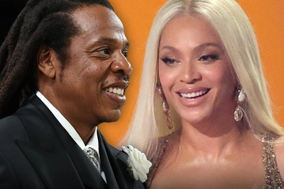 Jay-Z спел Бейонсе с трибуны