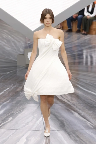 Первое платье показа Dior SS/26