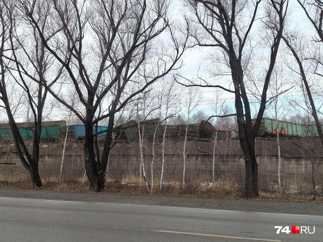 С путей сошли 19 вагонов | Источник: читатель 74.RU