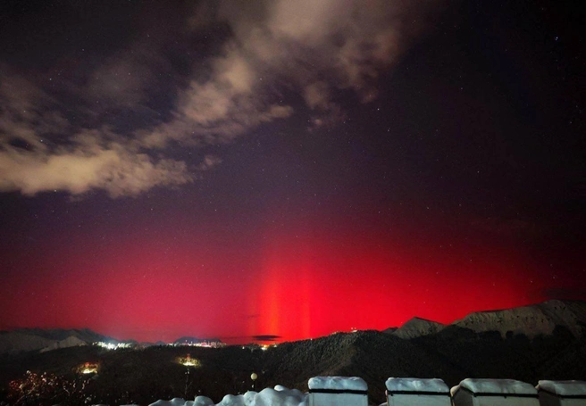 В горах сияние смотрелось особенно ярко  | Источник: love_sochi / Telegram