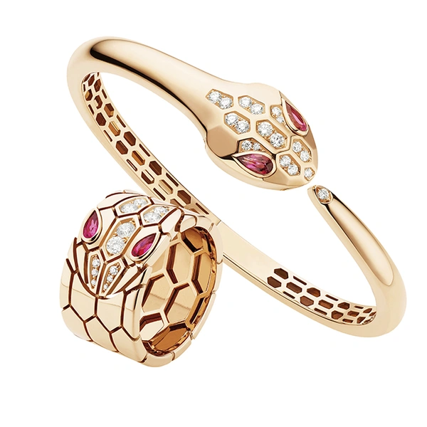 Браслет Serpenti и кольцо Serpenti, все - Bulgari