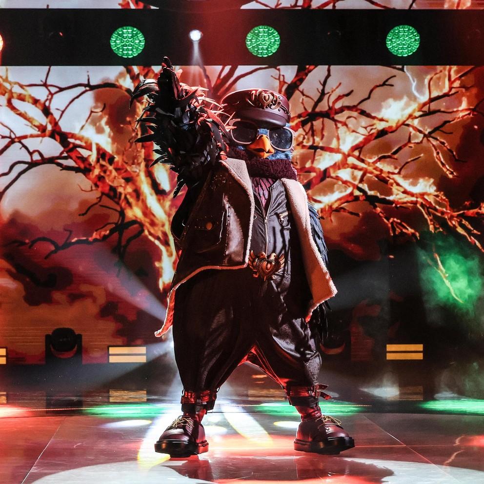 Колибри осталась без жениха, а жюри без Лазарева: кого рассекретили в шоу «Маска» за шаг до полуфинала