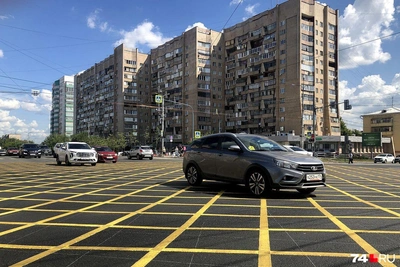В Челябинске нанесут «вафельницу» еще на пяти перекрестках