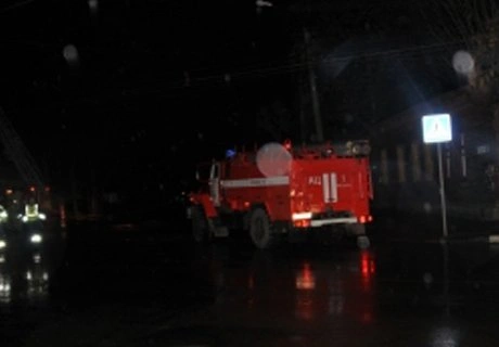 В центре Рязани пожарные тушили загоревшийся Киа Рио | ya62.ru