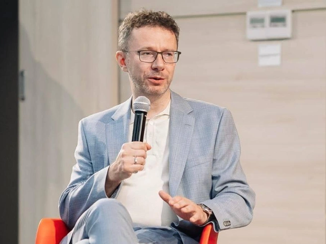 Профессор работал в разных уголках мира | Источник: Иван Романчук / t.me