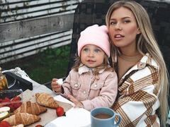 Без мяса и молока: Рита Дакота планирует воспитать 2-летнюю дочь вегетерианкой