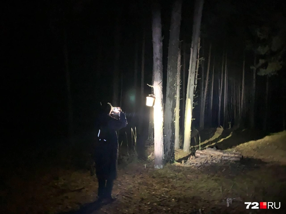 Передаем фотографию ведра в штаб | Источник: Никита Кифорук / 72.RU