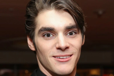 Актер RJ Mitte из «Во все тяжкие» умер в 34 года