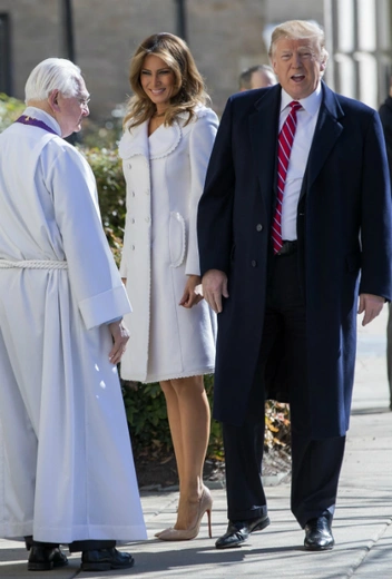 Мелания и Дональд Трамп в Вашингтоне, 17 марта | marieclaire.ru