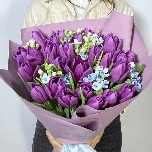 Тюльпаны, 25 шт.; оксипеталум, 7 шт., Flowwow