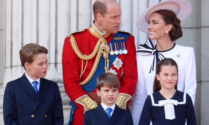 «Очень тебя любим»: Кейт Миддлтон поздравила принца Уильяма с днем рождения забавным пляжным фото