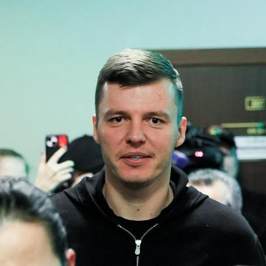 <p>Артем Чекалин</p>