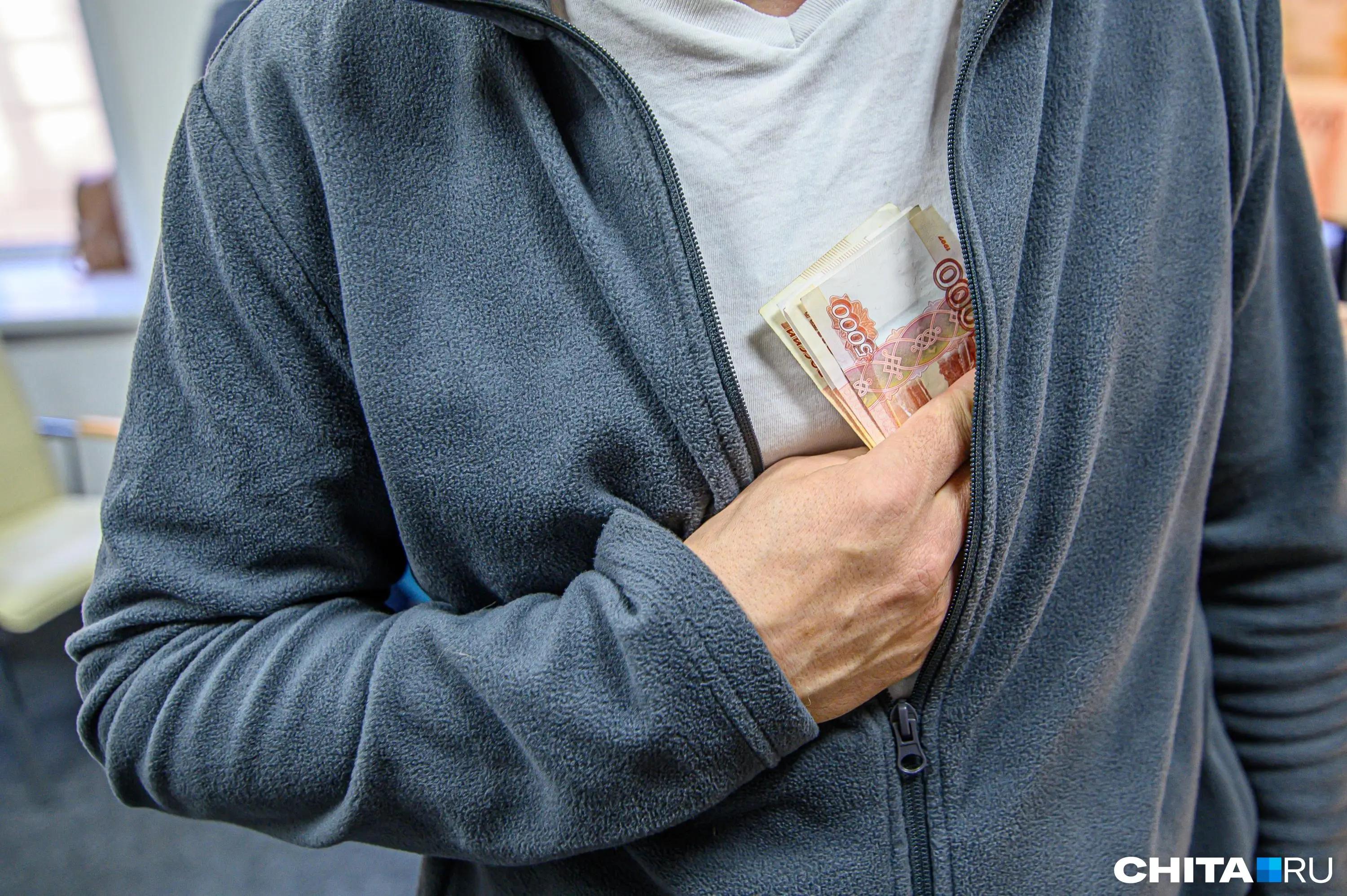 Екатеринбург возглавил топ городов-миллионников по росту доходов: так сколько зарабатывают жители