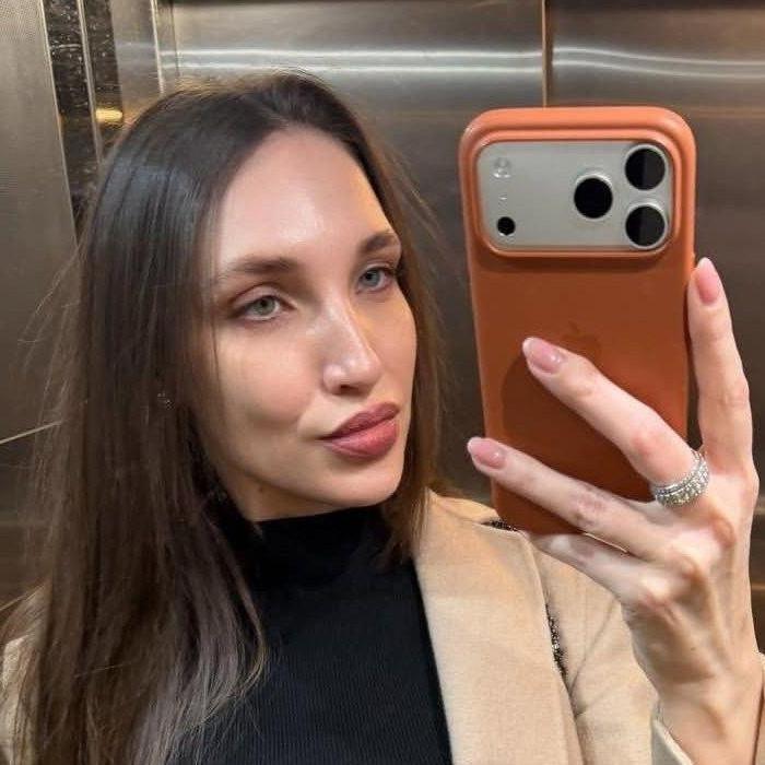 «Пела в ресторане, чтобы прокормить нас»: Дарья Янина о трагедии с мужем и тяжелом участии в шоу «Сокровища императора»