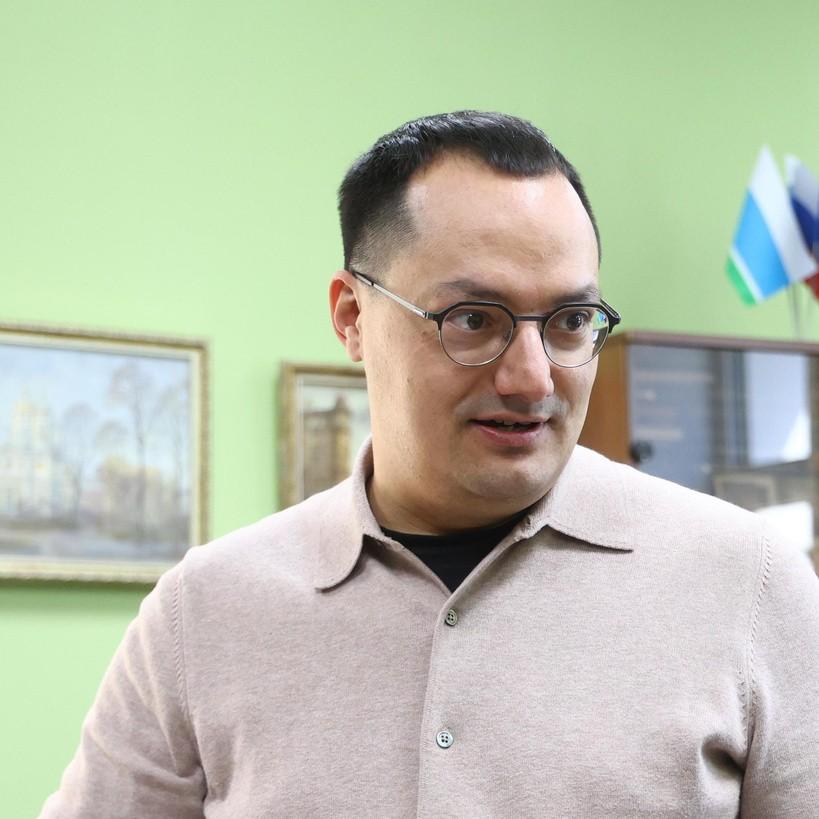 <p>Данил Сергеев</p>