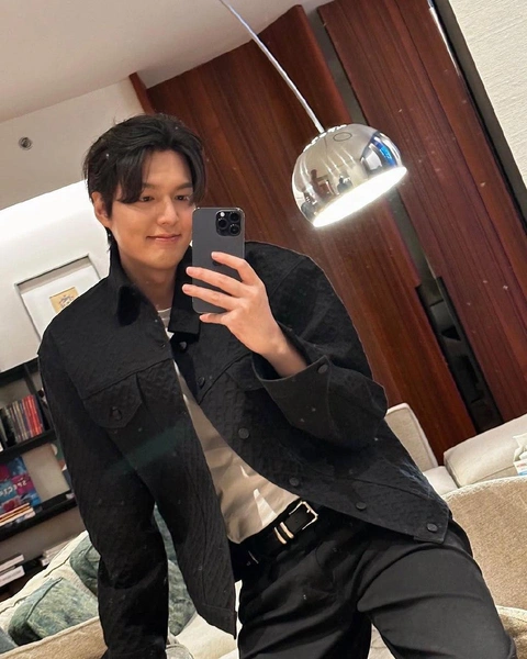 Источник: @actorleeminho