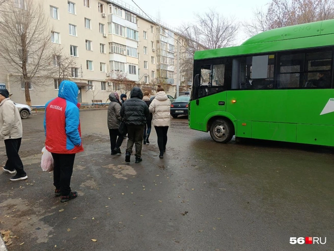 Евгений Солнцев поручил в кратчайшие сроки восстановить дом | Источник: Владислав Митрошин / 56.RU
