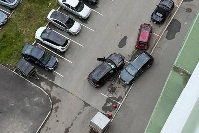Пьяный водитель BMW протаранил четыре авто и предлагал взятку
