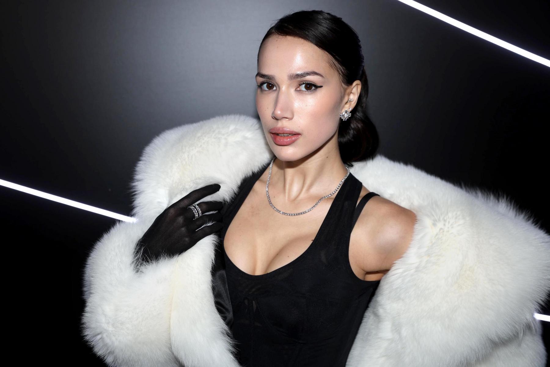 Алина Загитова появилась на съемках Ледникового периода без кольца, но влюбленная