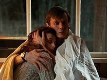 Филипп Янковский и Оксана Фандера сыграли любовь в сериале «Чудотворец»
