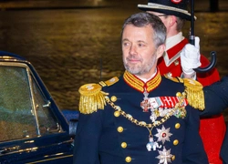 Самый красивый монарх Европы: 6 главных фактов о новом короле Дании Фредерике