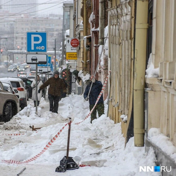 Обстановка на улице Большой Печерской | Источник: Наталья Бурухина / NN.RU