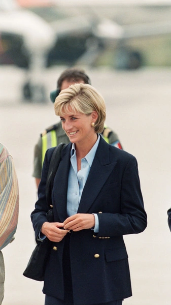 Принцесса Диана в аэропорту Сараево, август 1997