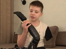 «Буду паралимпийским чемпионом»: как живет 13-летний Влад, который лишился руки и ноги в ДТП под Рязанью
