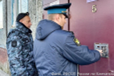 Приставы арестовали имущество камчатских должников на 54 млн руб