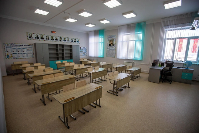 Дефицит кадров сохраняется в большинстве школах город | Источник: Александр Ощепков / NGS.RU