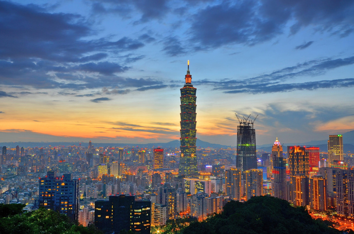 Выстоявший: как 508-метровый небоскреб на Тайване уцелел во время землетрясения?