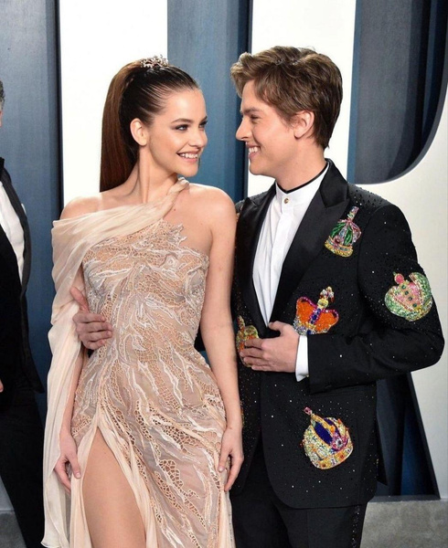 Модель Victoria's Secret Барбара Палвин и актер Дилан Спроус поженились