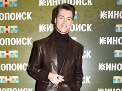 Алексей Воробьев разозлил россиянок, заявив: девушки с макияжем — неполноценные личности