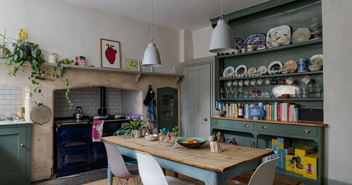 Стол для маленькой кухни: 150+ фото примеров, полезные советы по выбору