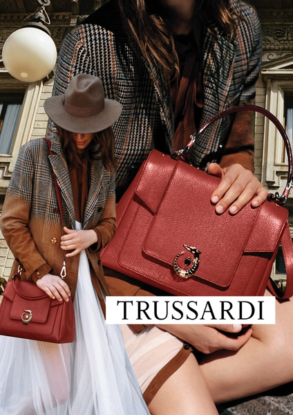 Модные коллажи в новой кампании Trussardi осень-зима 16/17