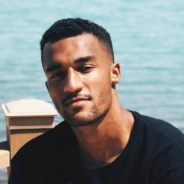 Момент гибели 31-летнего футболиста ЦСКА Лайонела Адамса попал на видео