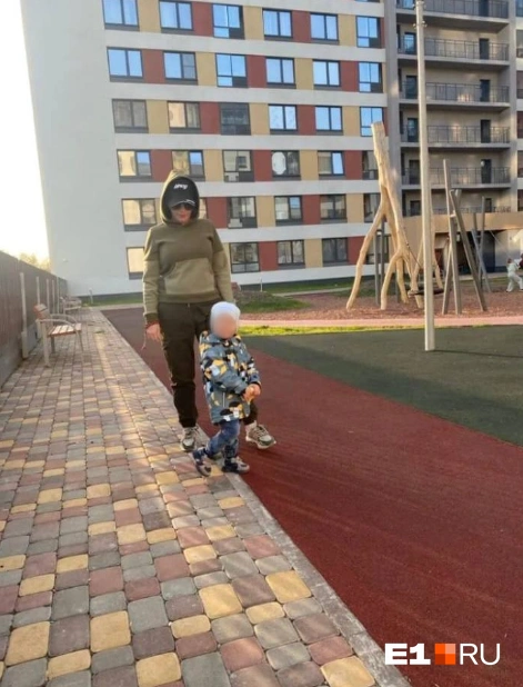 Женщина всё свое время проводила с сыном | Источник: предоставлено Натальей Гусевой