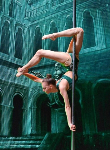 Раньше Злата занималась художественной гимнастикой | Источник: Злата Ольховская 