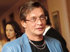 Александр Домогаров скрылся от полиции после правонарушения