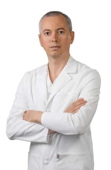 Роман Данильченко, специалист глазной клиники | Источник: архив глазной клиники «Ирис» доктора О.&nbsp;Б.&nbsp;Кочмала
