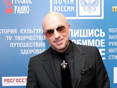 Экс-жена Кончаловского о работе с Нагиевым: «Побаивалась его. Поздоровалась, а он пронзительным взглядом зыркнул»