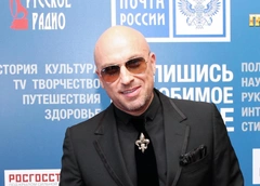 Экс-жена Кончаловского о работе с Нагиевым: «Побаивалась его. Поздоровалась, а он пронзительным взглядом зыркнул»