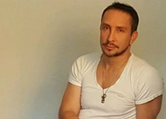 Певец Данко посвятил «особенной» дочери трогательное видео