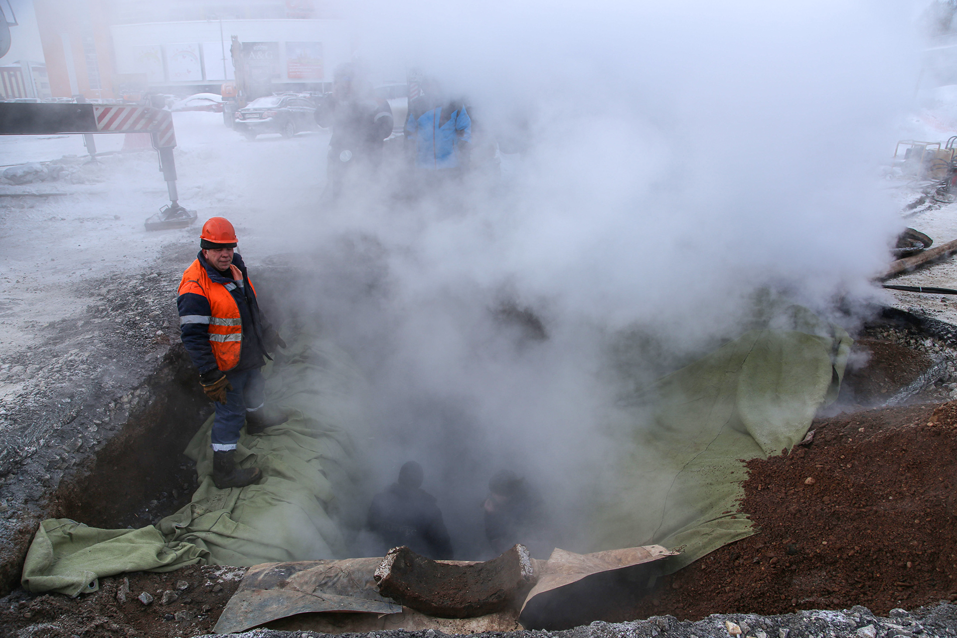 Почему нет воды в Кемерове, отключение воды в Кемерове 24 ноября 2023 года:  из-за чего, в чем причина, все адреса, как заказать подвоз воды - 23 ноября  2023 - НГС42.ру