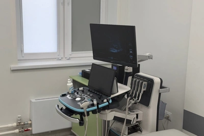 Максим Зацепин проверил второе отделение детской поликлиники №6