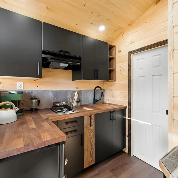 Источник: Backcountry Tiny Homes