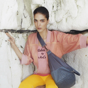 Adidas by Stella McCartney представил новую коллекцию одежды и аксессуаров