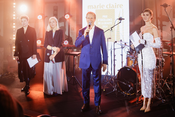 Муцениеце вновь блистала на сцене, а Севиль выгуляла наряд грузинского дизайнера на премии Marie Claire Prix d’Excellence de la Beauté 2024