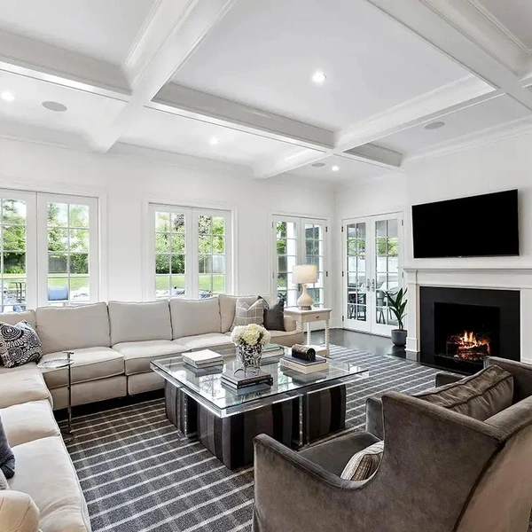 Тайны особняка из «Один дома»: почему съемки проходили в школе и при чем здесь «Друзья» Тайны особняка из «Один дома»: почему съемки проходили в школе и при чем здесь «Друзья»